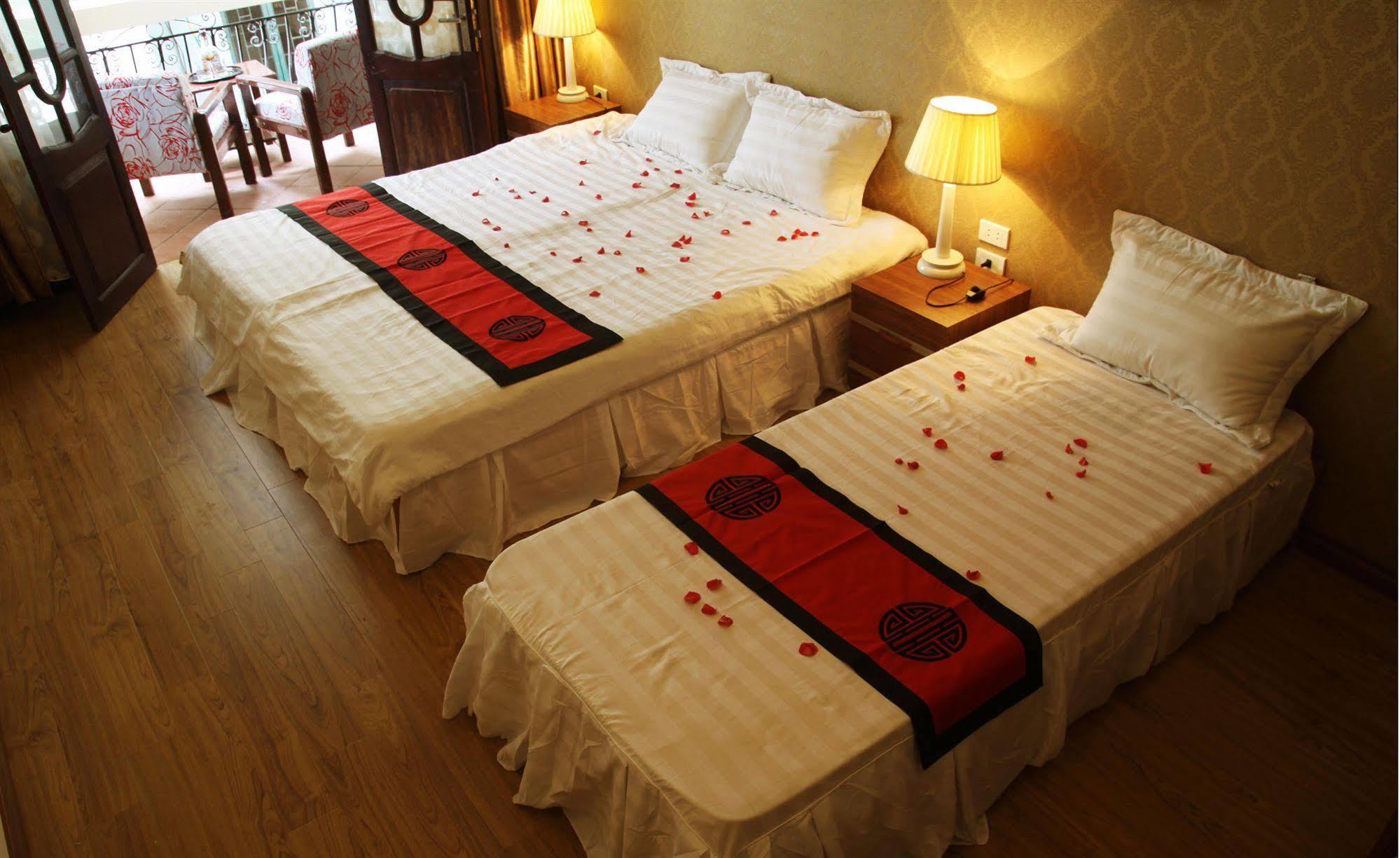 Real Vietnam Hotel Hanoï Extérieur photo